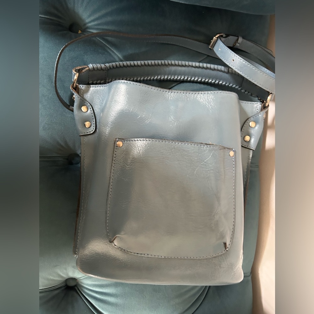 Patricia Nash blue Lavelle bucket bag - Picture 3 of 10